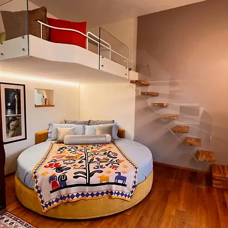 Uptown - Sabrina's Cozy Apartmán