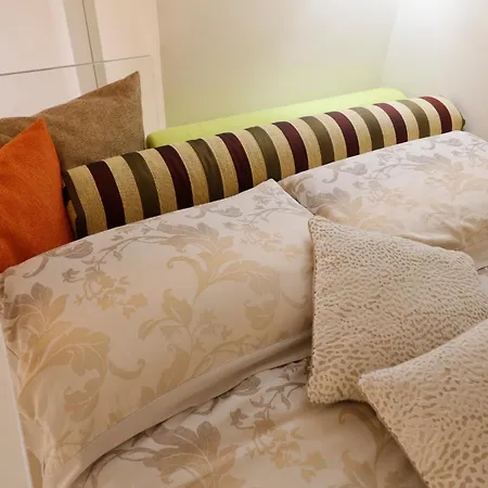 Uptown - Sabrina's Cozy Sienne