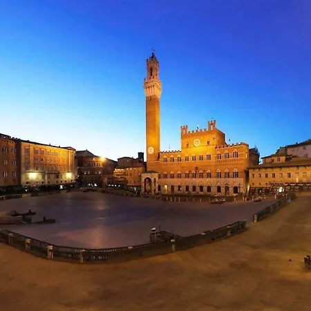 公寓 Uptown - Sabrina's Cozy *