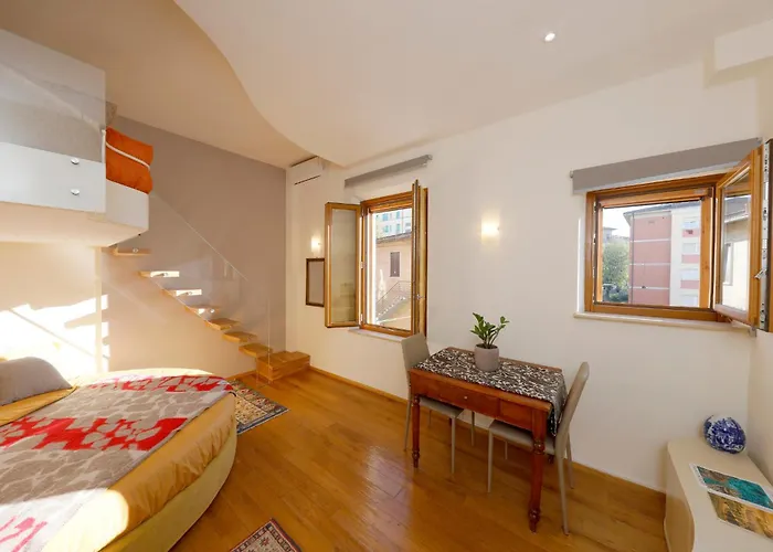 Uptown - Sabrina's Cozy Apartamento *