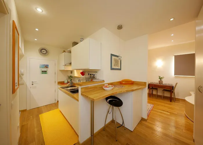 Uptown - Sabrina's Cozy * Siena