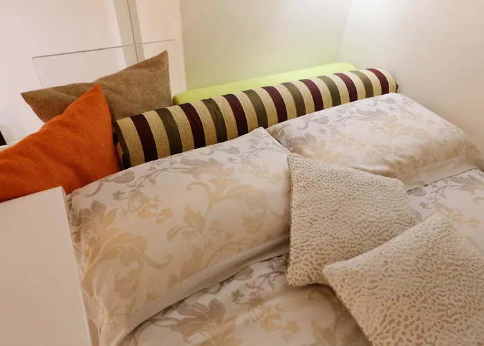 Uptown - Sabrina's Cozy Siena