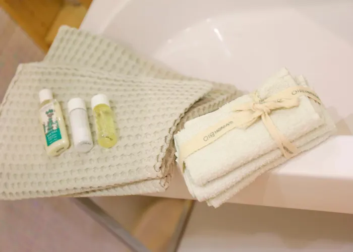 Uptown - Sabrina's Cozy *