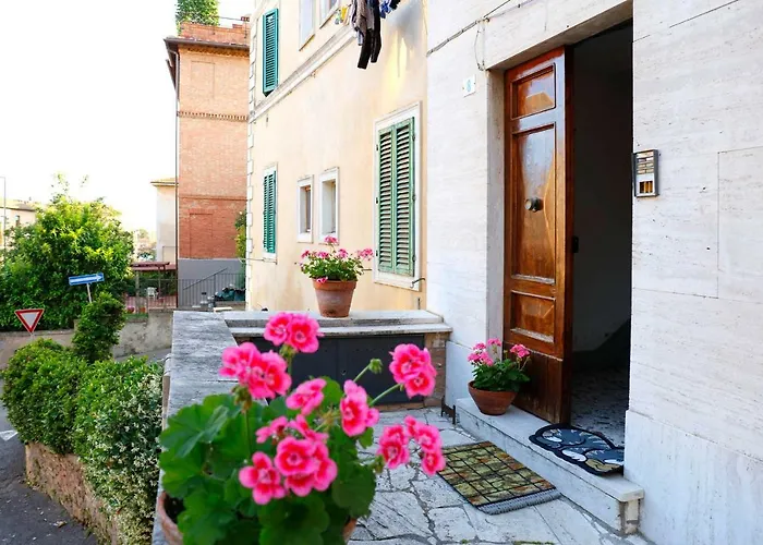 Апартаменты Uptown - Sabrina's Cozy *